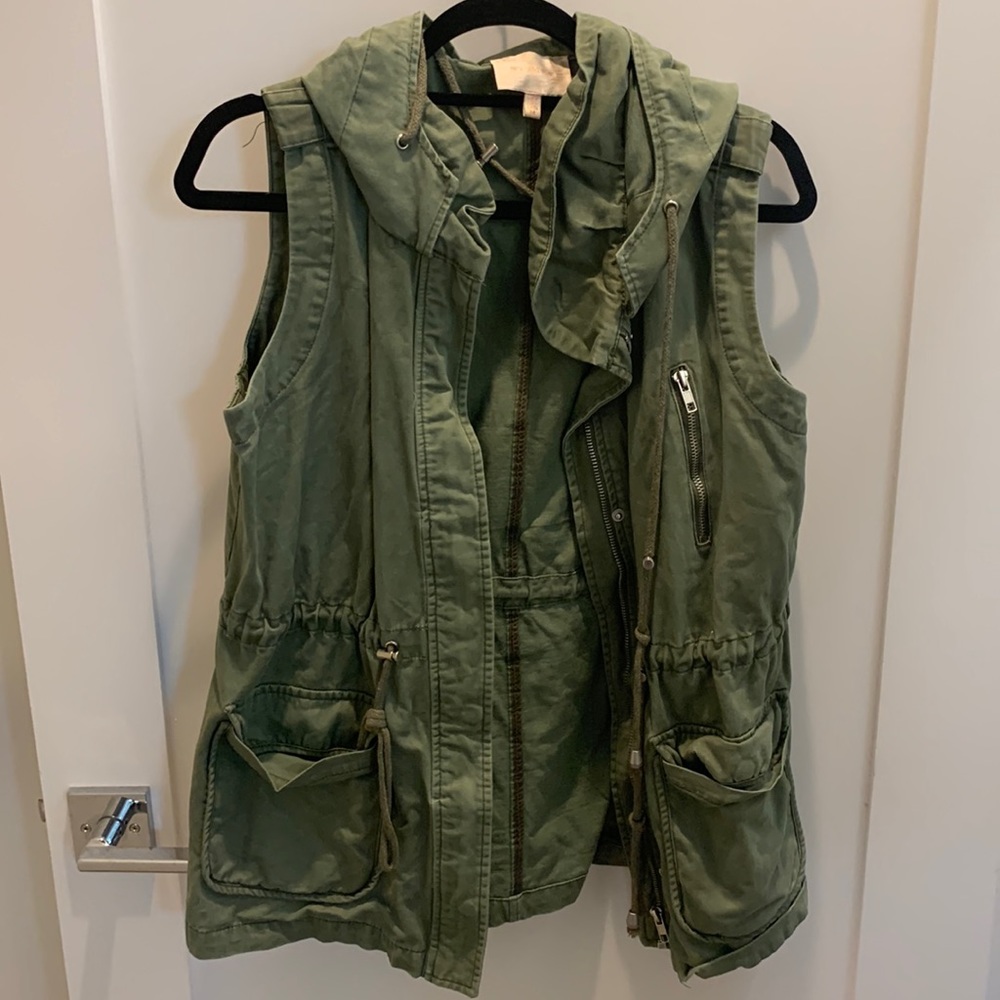 Skies Are Blue Utility Vest